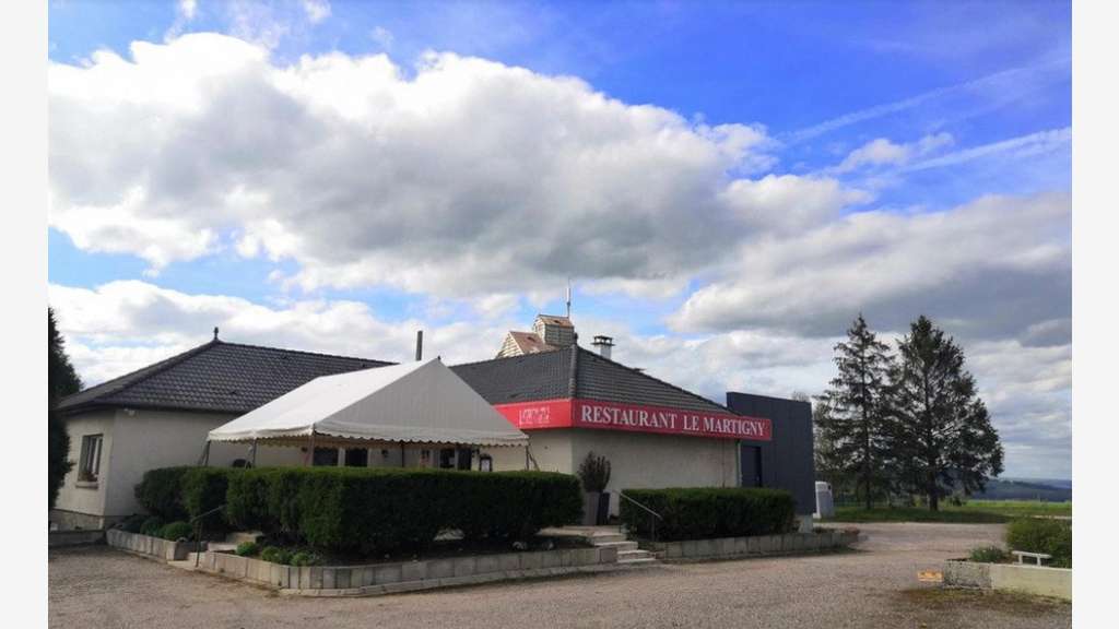 Murs commerciaux restaurant reconnu à Épinal