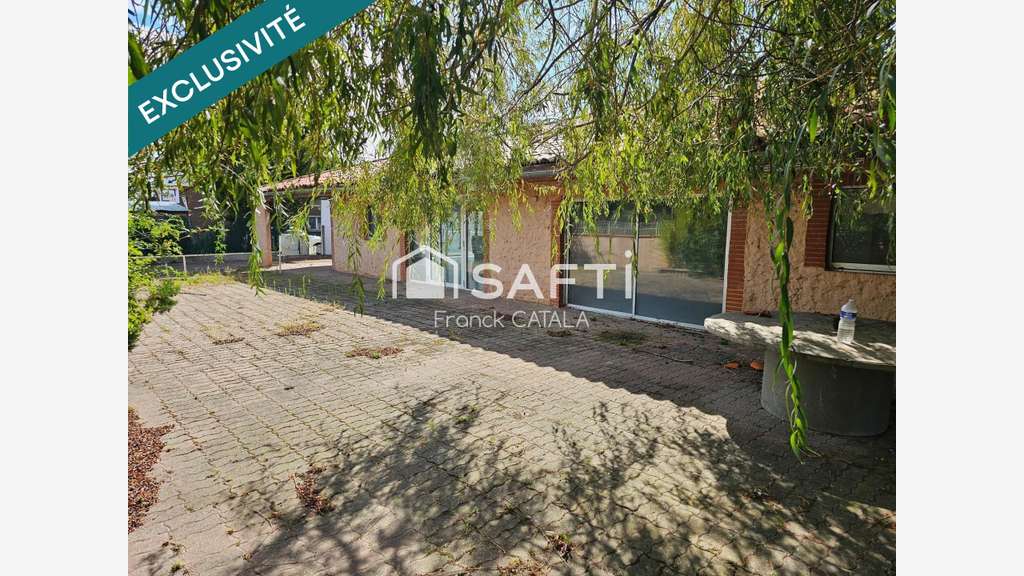 Local 400m² beaucoup de potentiel à Escalquens