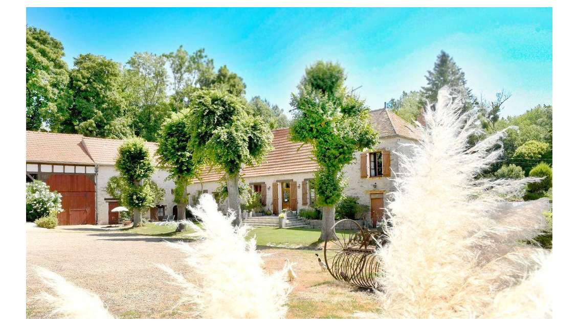 Vente murs commerciaux ferme 1 517m² à Étréchy