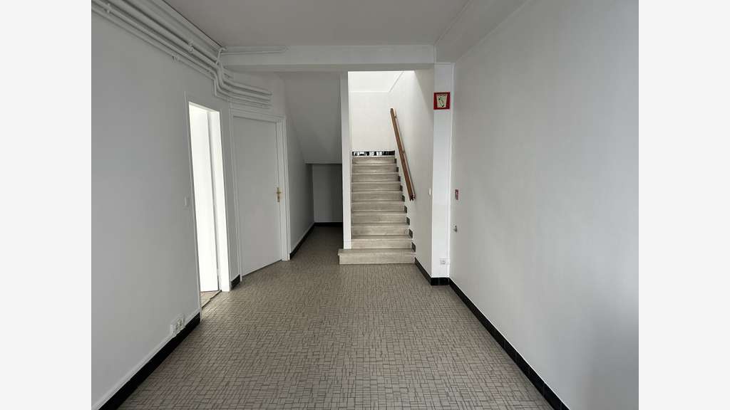 A vendre Bâtiment Habitation-Commerce-Bureaux