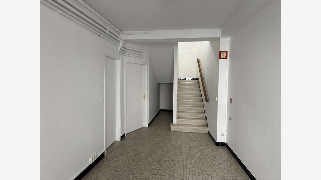 A vendre Bâtiment Habitation-Commerce-Bureaux