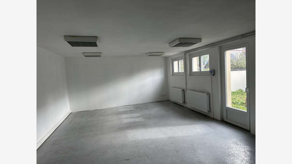 A vendre Bâtiment Habitation-Commerce-Bureaux
