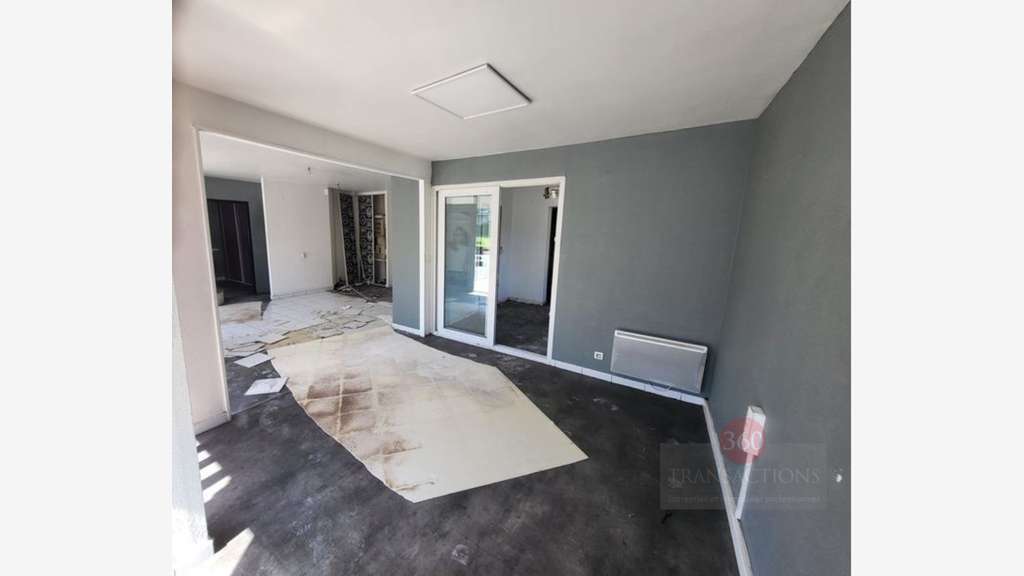 A vendre murs commerciaux de 151m² à Eysines