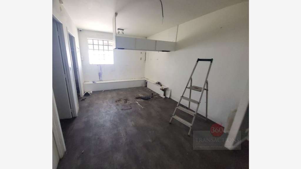 A vendre murs commerciaux de 151m² à Eysines