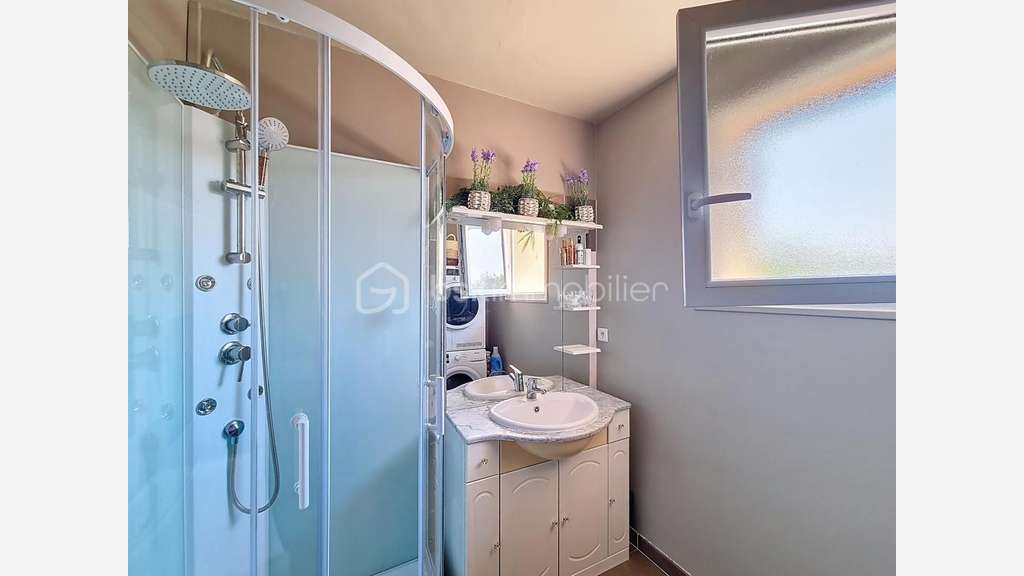 APPARTEMENT + LOCAL COMMERCIAL