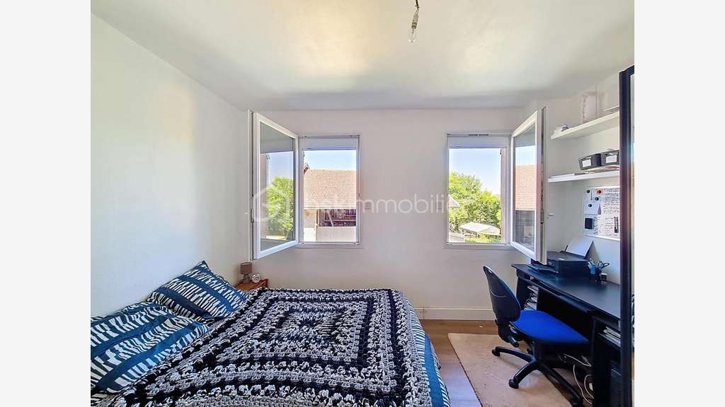 APPARTEMENT + LOCAL COMMERCIAL