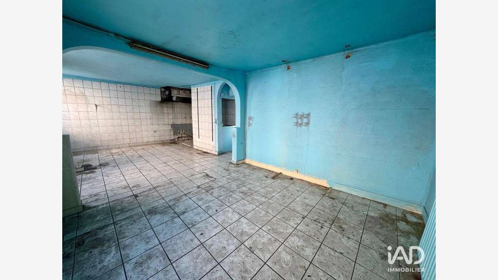 Vente murs commerciaux de 130m² à Fontainebleau