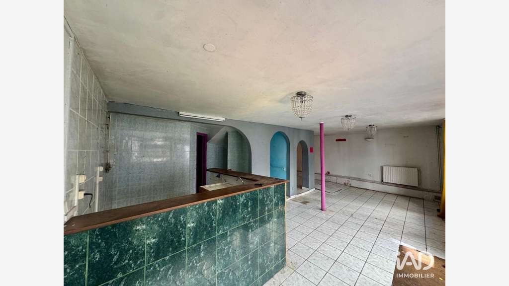 Vente murs commerciaux de 130m² à Fontainebleau
