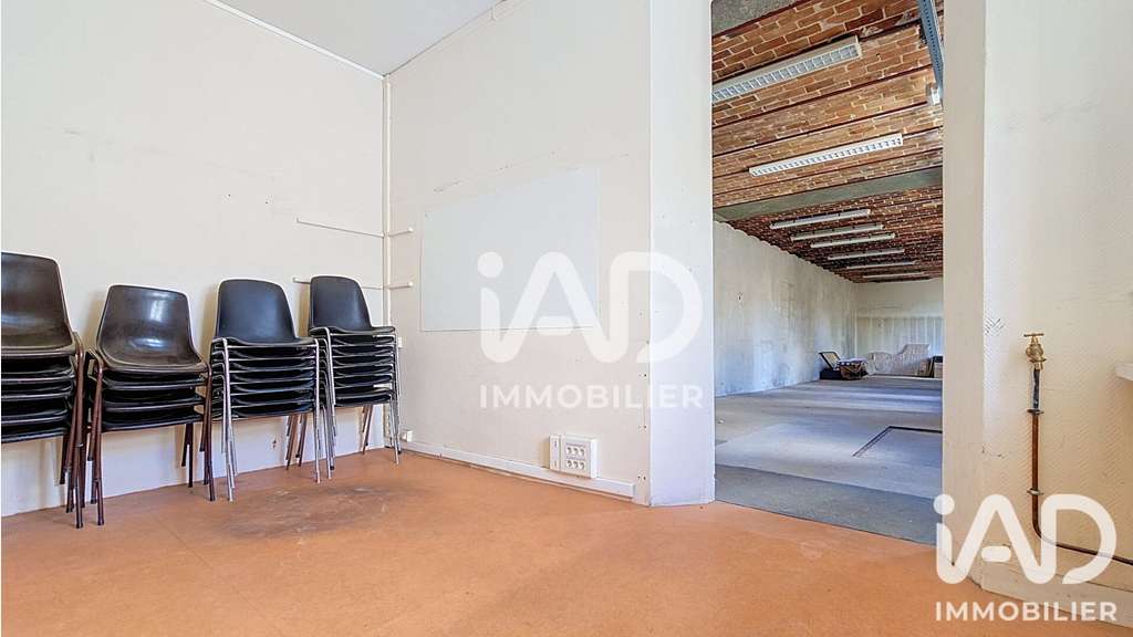 Vente local brut 21m² à Fontainebleau
