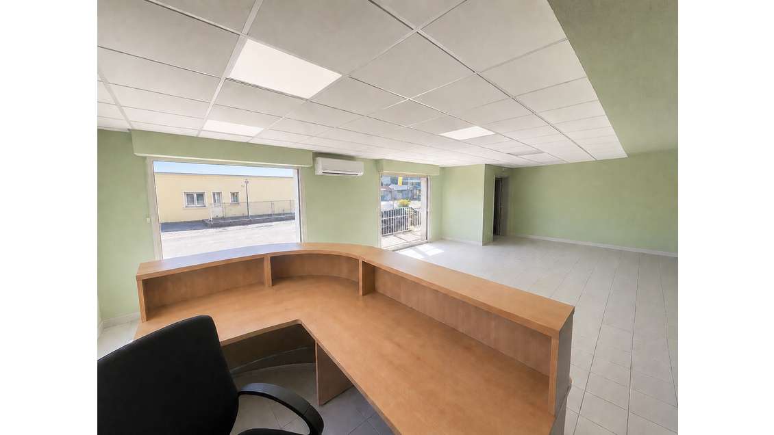 Local commercial de 440 m²