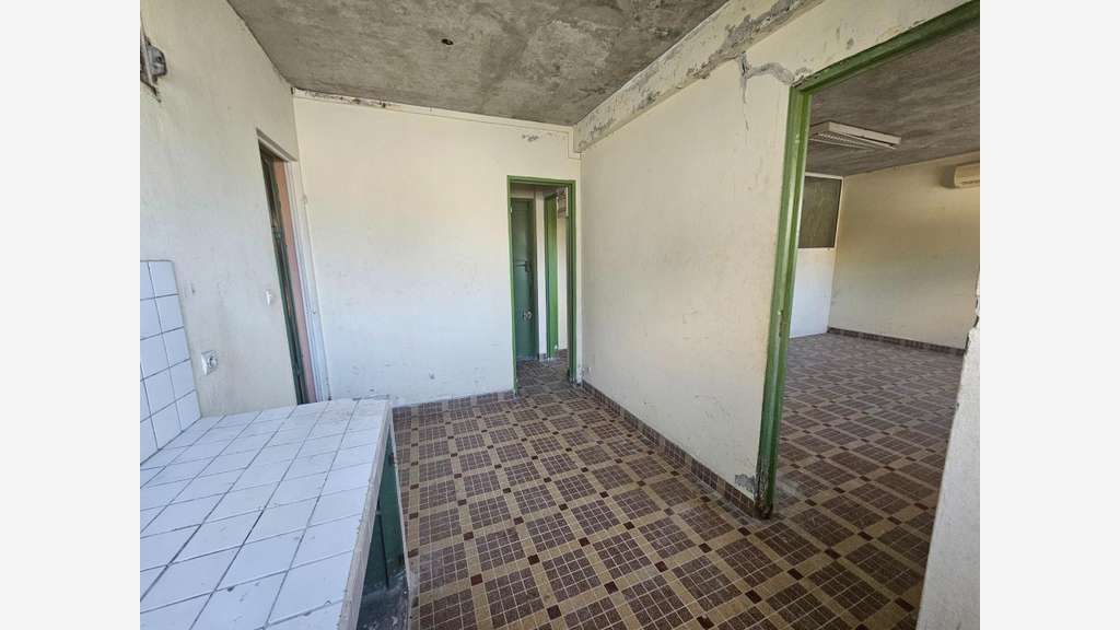 Vente immeuble mixte avec terrain à Fort-de-France