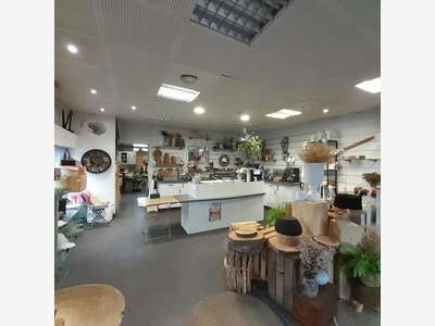 Local commercial 76.30m2 + garage sur Fort-Mardyck