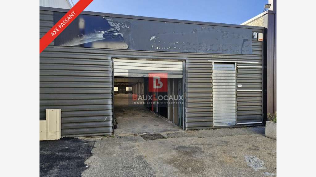 A vendre local commercial 440m² à Fos-sur-Mer