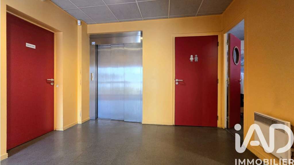 Vente centre médical à Fosses