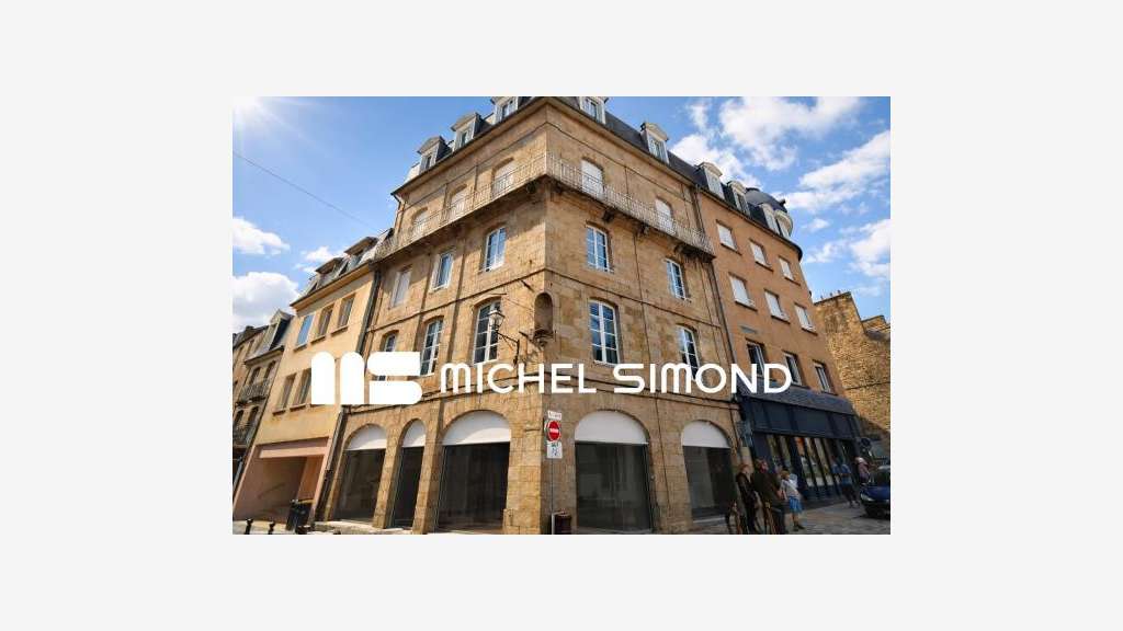 Vente murs commerciaux 485m² cœur de Fougères