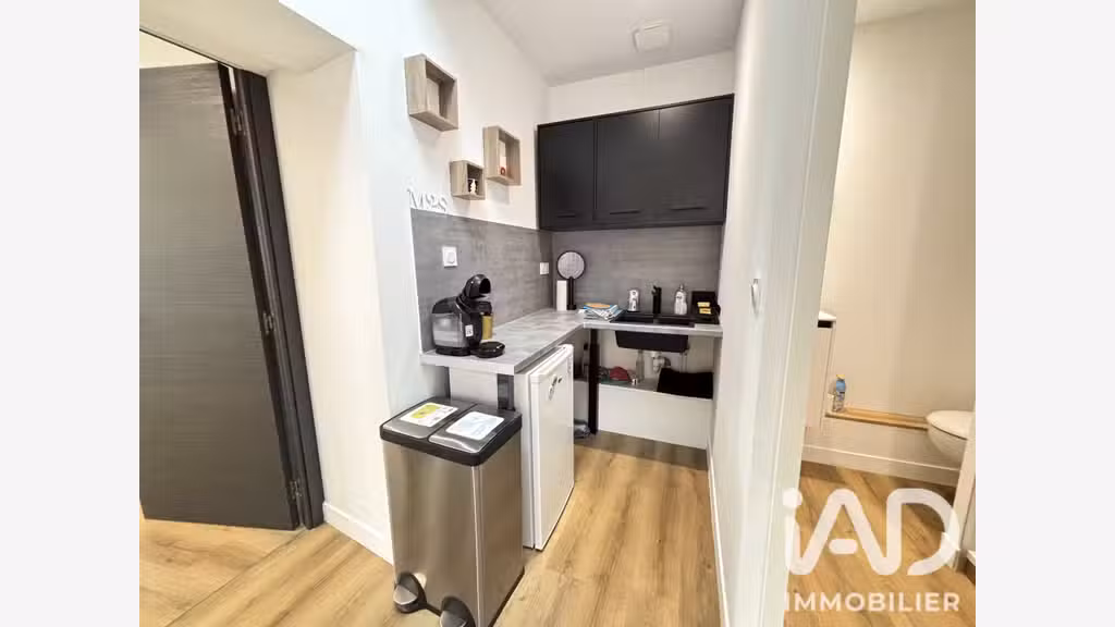 AV murs commerciaux à Francheville limite Tassin