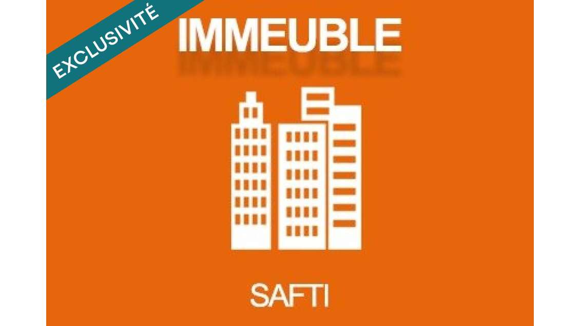 Vente murs + appartement T3 104m² à Fréjus centre