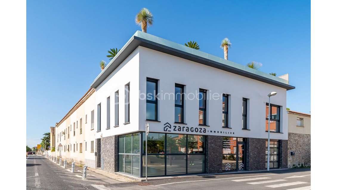 AV local commercial 99m² empl idéal à Frontignan