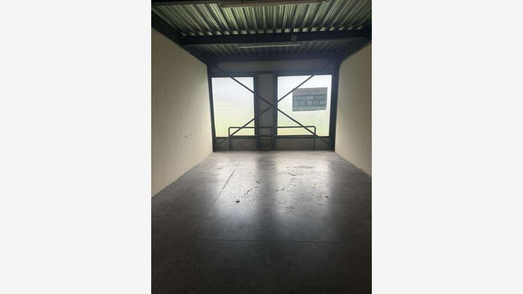 À vendre local commercial 135m² centre-ville Gap
