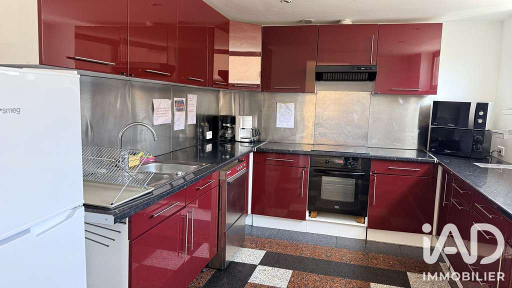 Vente local événementiel 116m² à Garancières