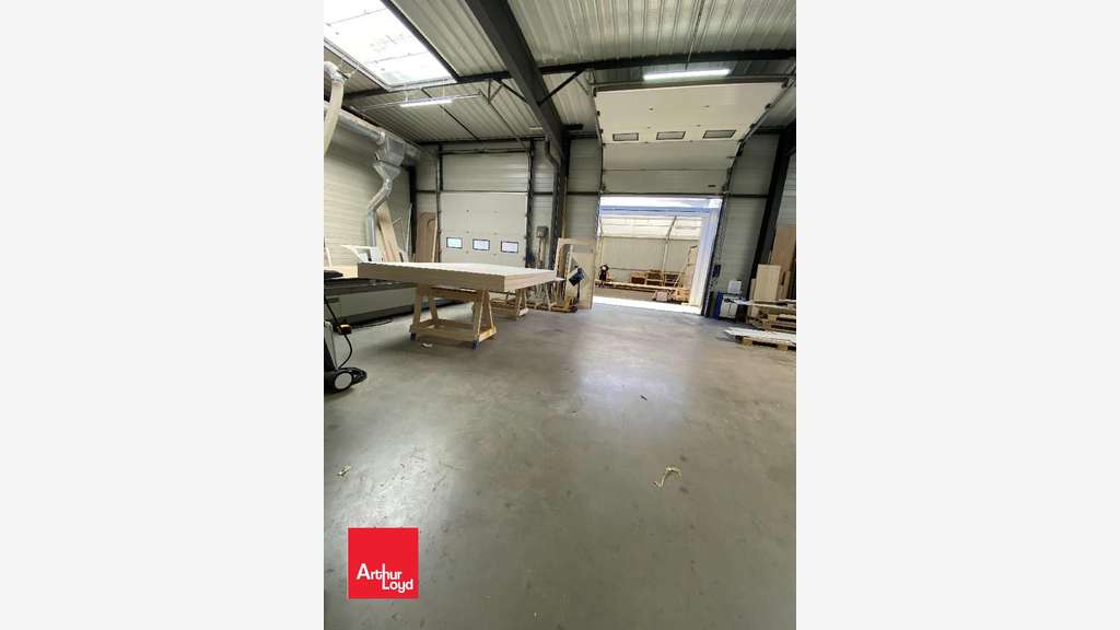 Bâtiment d'activité à vendre zone Est de Chartres