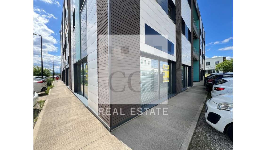 GENAY - LOCAL COMMERCIAL à vendre