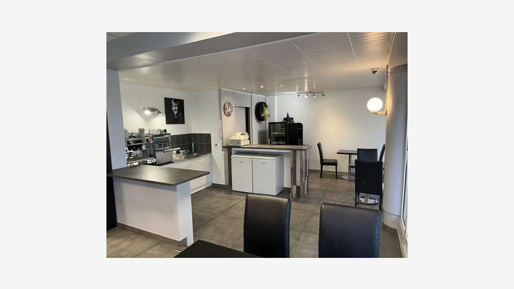 Vente superbe local commercial 120m² à Gex