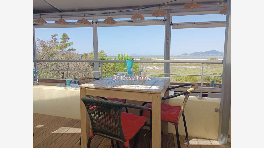 Vente murs commerciaux 1047m² à Giens presqu'île
