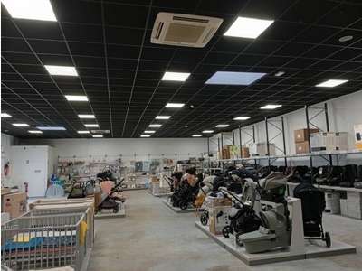 AV local commercial en partie loué à Givors