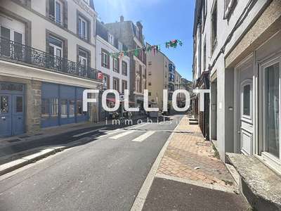 Cède bail local commercial 50m² à Granville centre