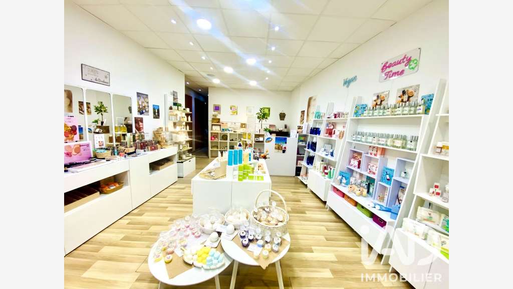 Vente murs commerciaux à Grasse centre
