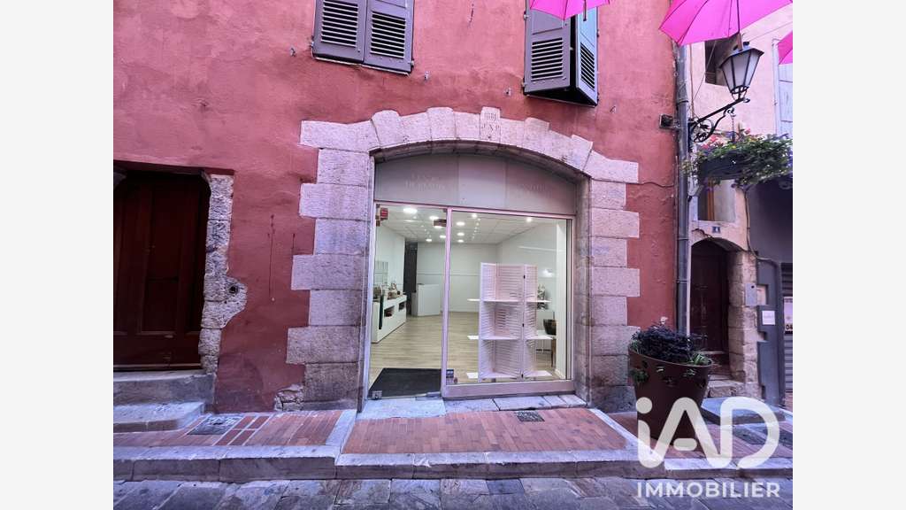 Vente murs commerciaux à Grasse centre