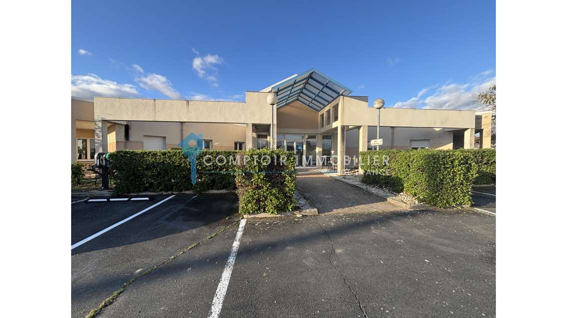 A vendre local bureaux et activité 425m² Graulhet