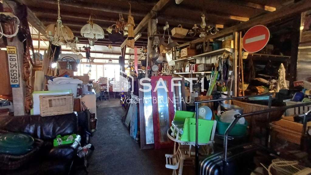 Local d’activité 1500m² à vendre à Graulhet