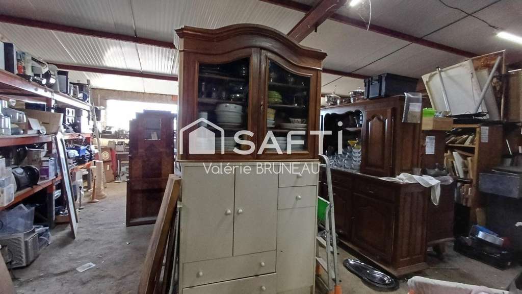 Local d’activité 1500m² à vendre à Graulhet