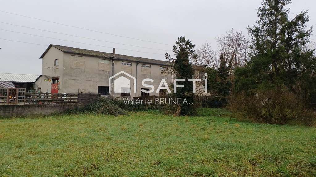 Local d’activité 1500m² à vendre à Graulhet