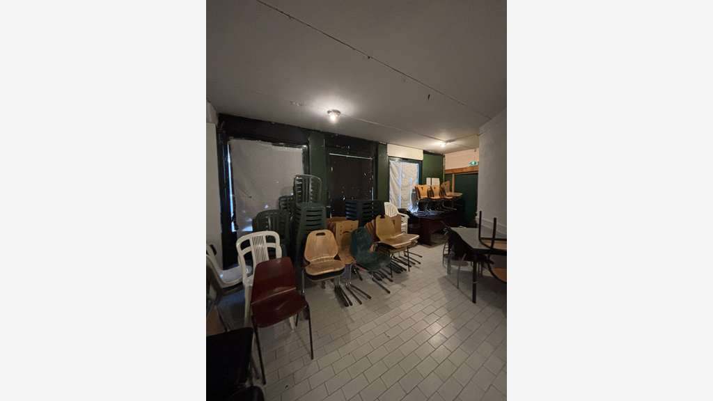 AV bureaux 118m² avec parking Grenoble axe passant