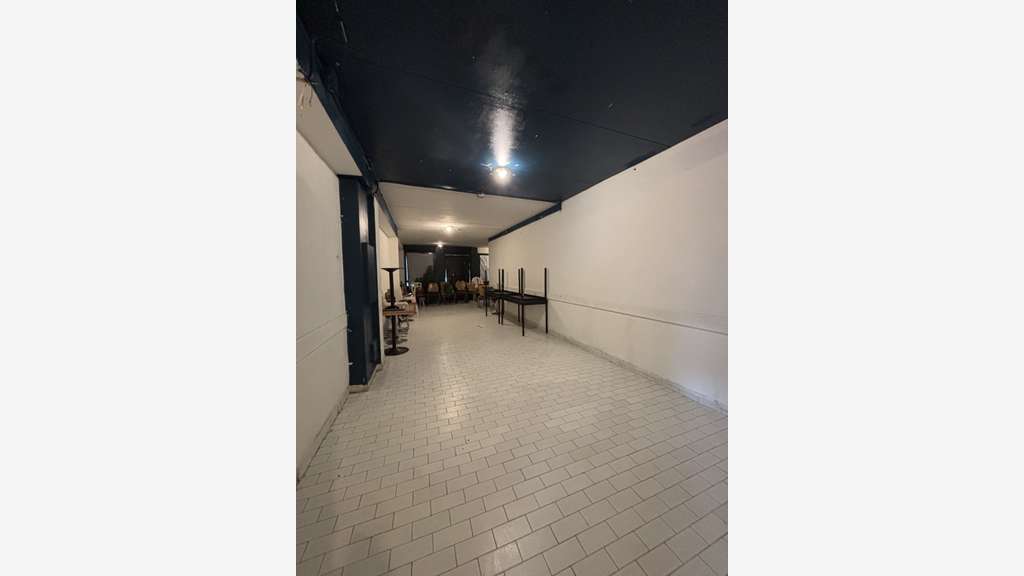 AV bureaux 118m² avec parking Grenoble axe passant