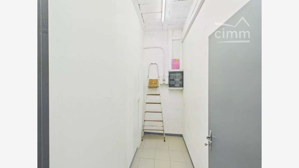 Vente local 73m² Av Jean Perrot à Grenoble