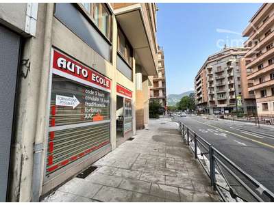 Vente Locaux commerciaux - Boutiques à Grenoble