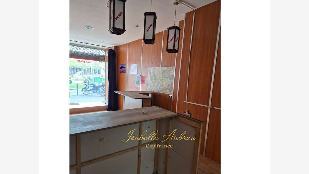 Murs commerciaux libres 35m² à vendre à Grenoble
