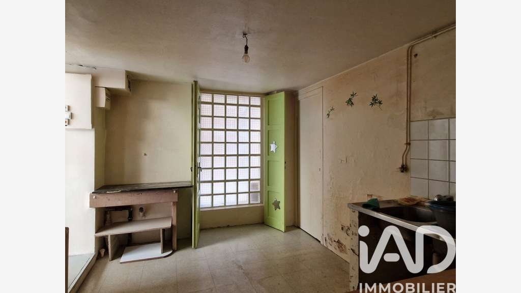 Vente local commercial 81m² à Grenoble Jean Jaurès