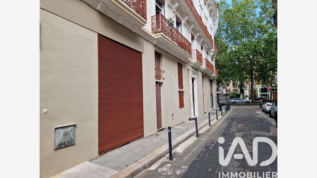 Vente local commercial 81m² à Grenoble Jean Jaurès