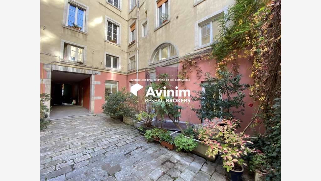Bureaux à vocation médicale à vendre à Grenoble