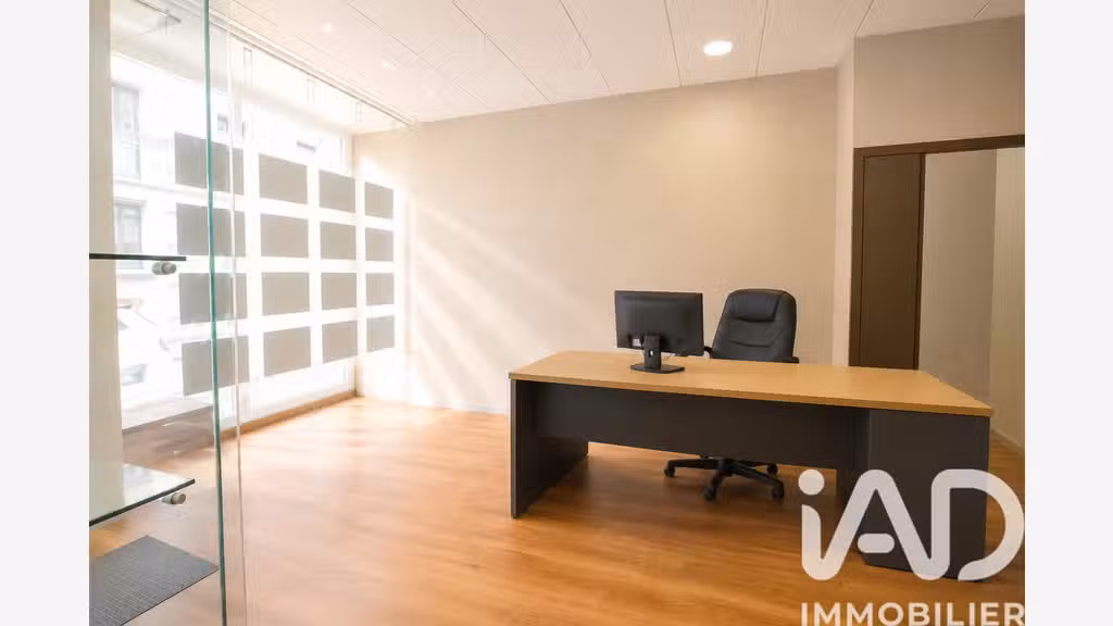 Vente espace commercial 72m² à Grenoble