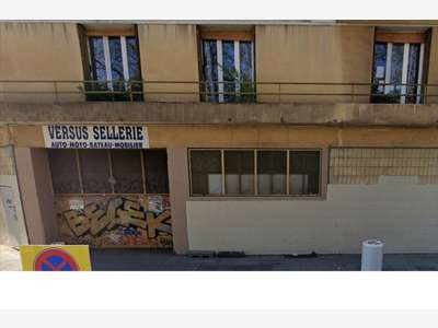 Vente local commercial 240m² Grenoble Saint Bruno