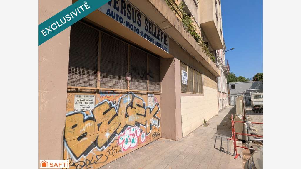 Vente local commercial 240m² Grenoble Saint Bruno