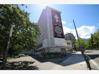 GRENOBLE - MURS COMMERCIAUX - VENDUS LIBRES