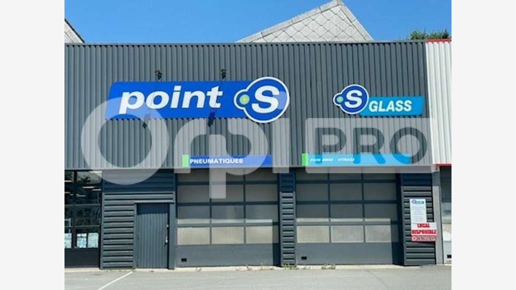 Vente murs commerciaux 284m² au centre de Guéret