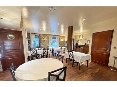 Vente Locaux commerciaux - Boutiques à Guingamp